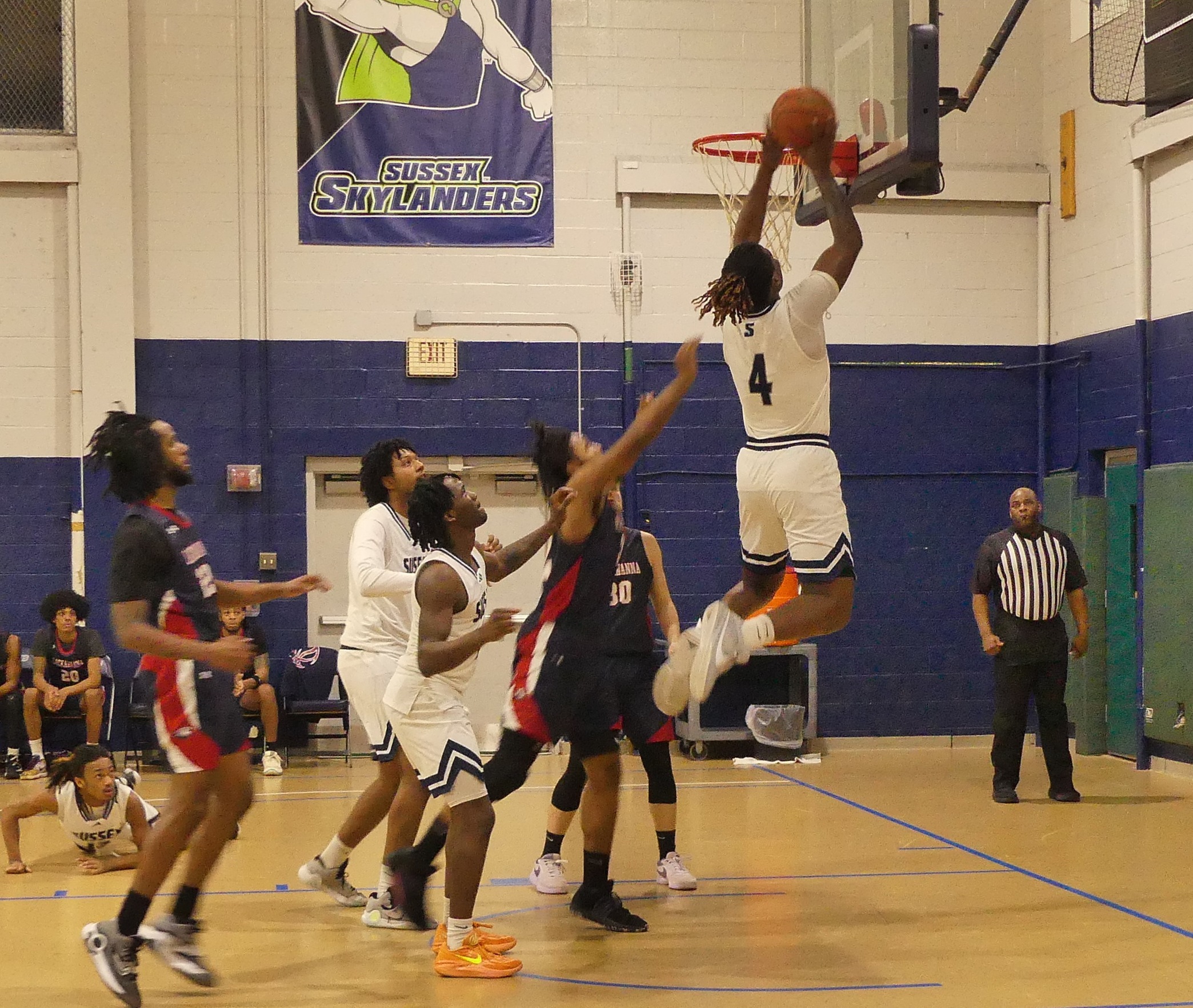 Sussex Defeats Lackawanna 87-77