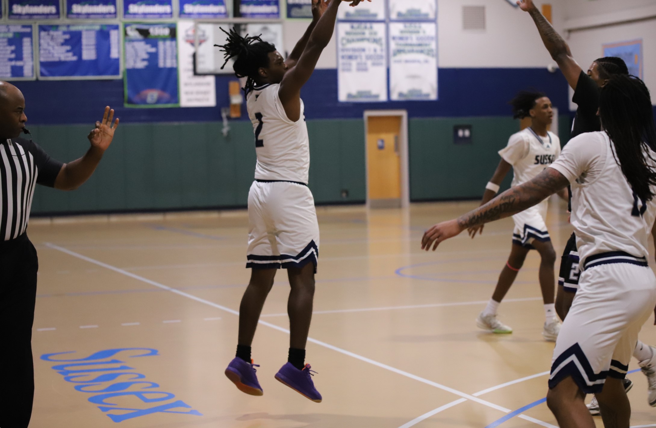 Sussex Defeats Bergen 92-84